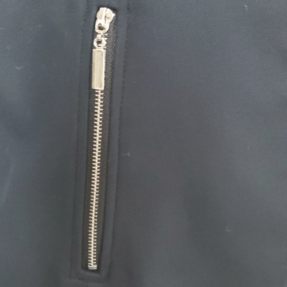 Black blazer - Picture 5 of 12